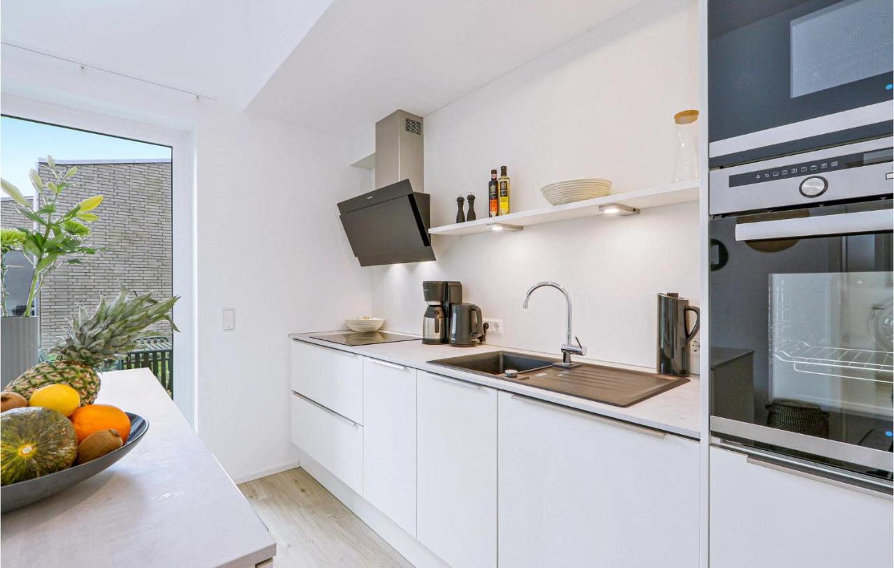 3 Bedroom Awesome Home In Lembruch-Duemmer See Dış mekan fotoğraf